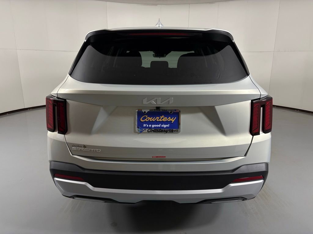 New 2026 Kia Sorento LX image 7