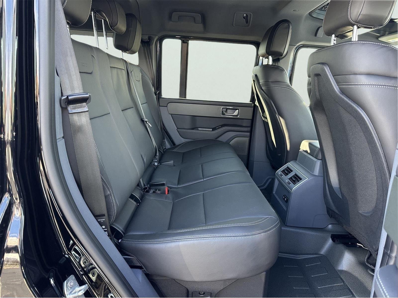 New 2025 INEOS Grenadier Station Wagon AWD/4WD image 25