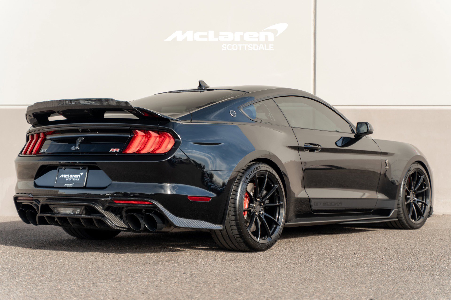 Used 2022 Ford Mustang Shelby GT500 w/ Technology Package image 7