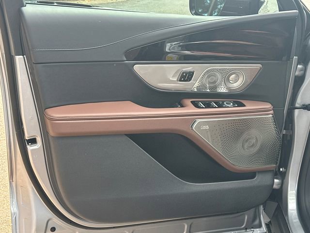 New 2026 Lincoln Nautilus Reserve AWD/4WD image 12