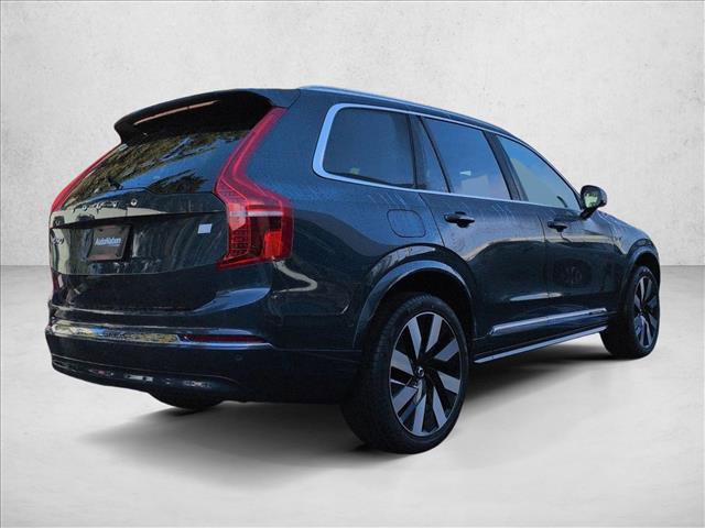 Certified 2023 Volvo XC90 T8 Ultimate w/ Protection Package image 5