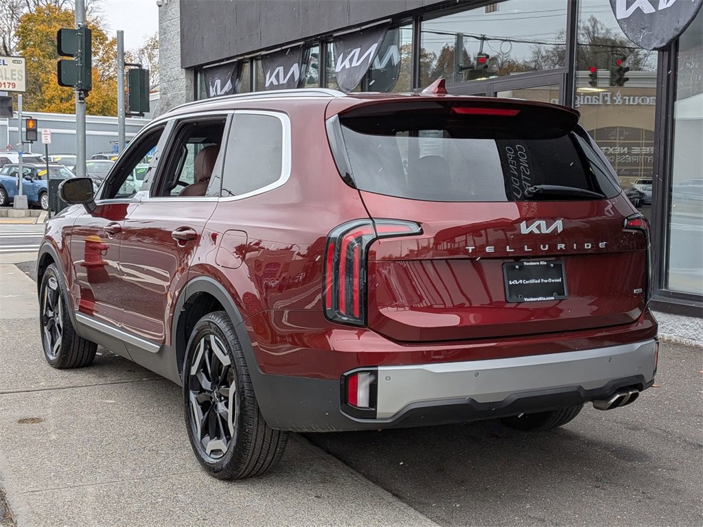 Used 2023 Kia Telluride EX image 10