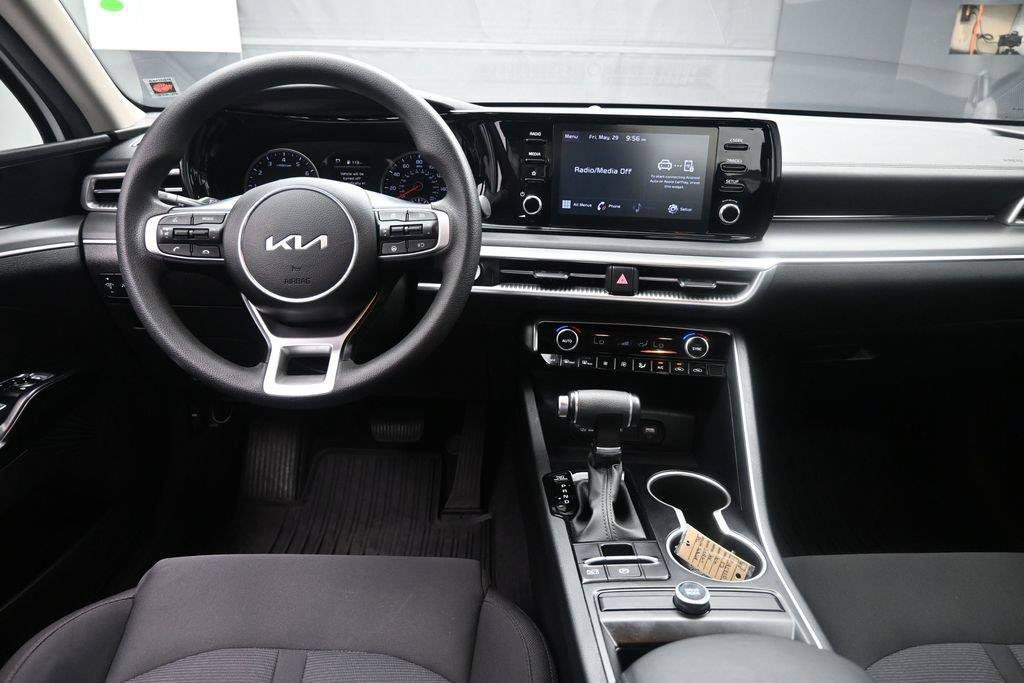 Used 2023 Kia K5 LXS FWD image 9