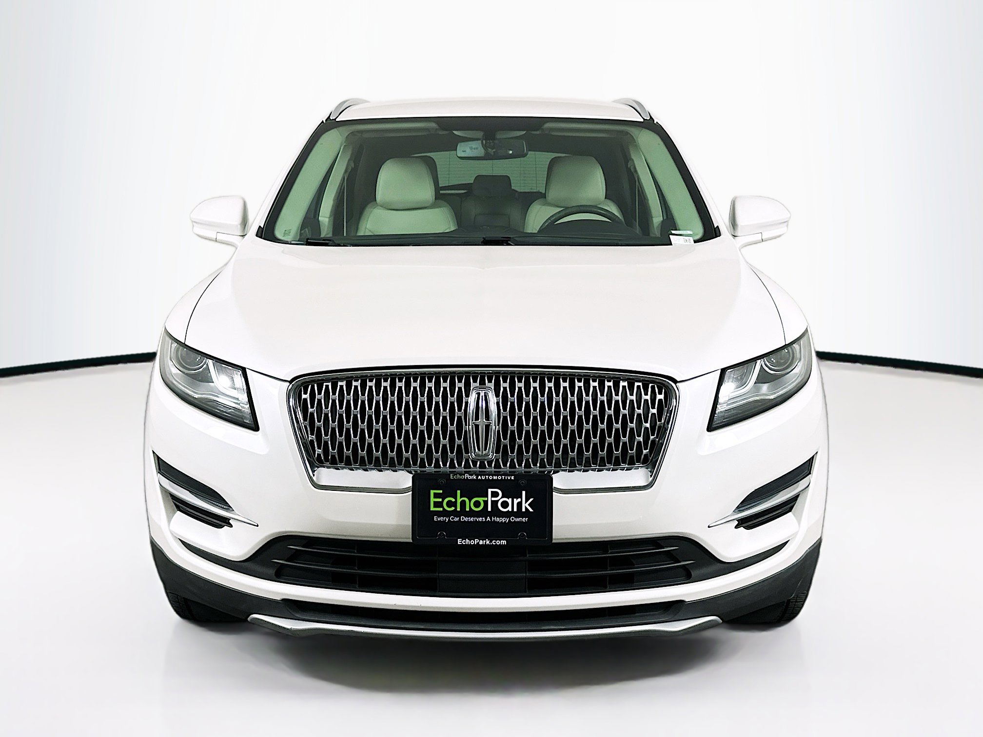 Used 2019 Lincoln MKC Premiere FWD image 2