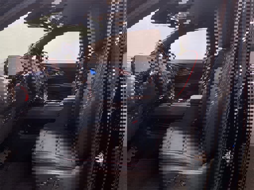 Used 2024 Chevrolet Equinox EV RS image 15