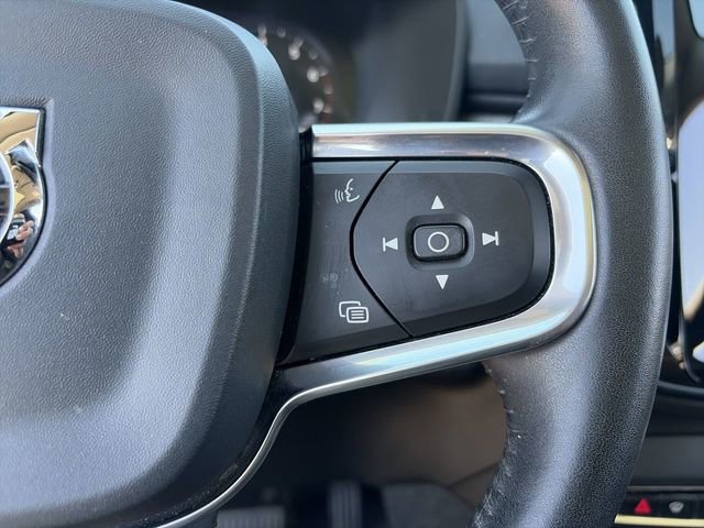 Used 2020 Volvo XC40 T5 Inscription AWD/4WD image 23