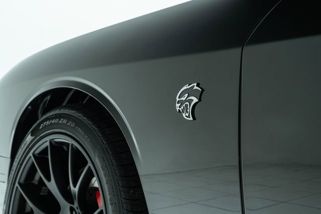 Used 2016 Dodge Challenger SRT Hellcat RWD image 22