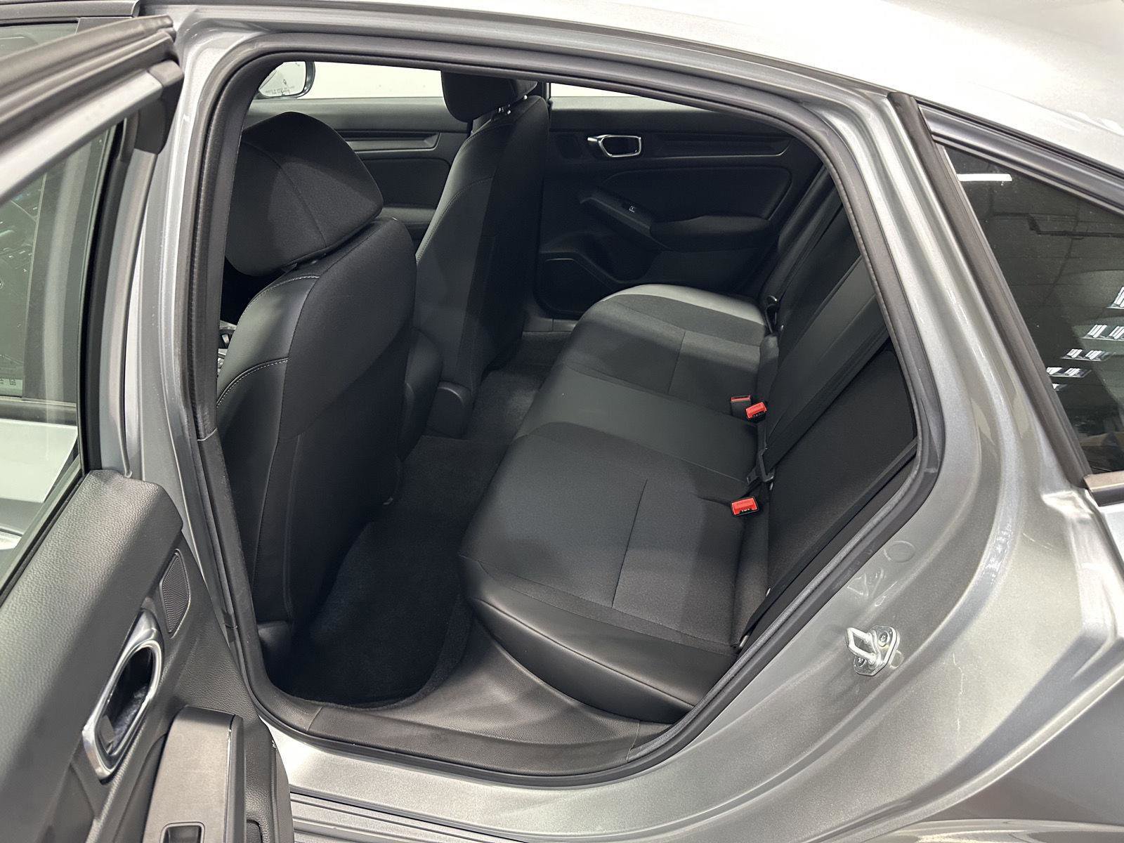 Certified 2025 Honda Civic Sport image 22