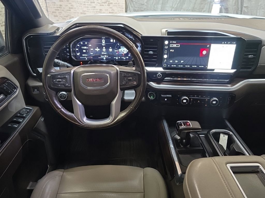 Used 2022 GMC Sierra 1500 SLT image 15