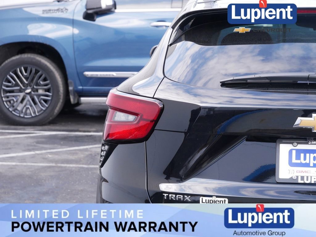 New 2026 Chevrolet Trax LT w/ Driver Confidence Package image 5