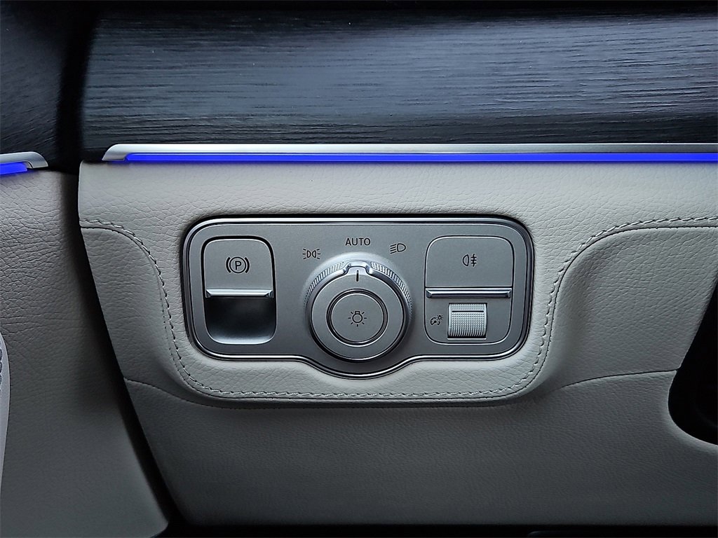 New 2026 Mercedes-Benz GLE 53 AMG 4MATIC Coupe image 23