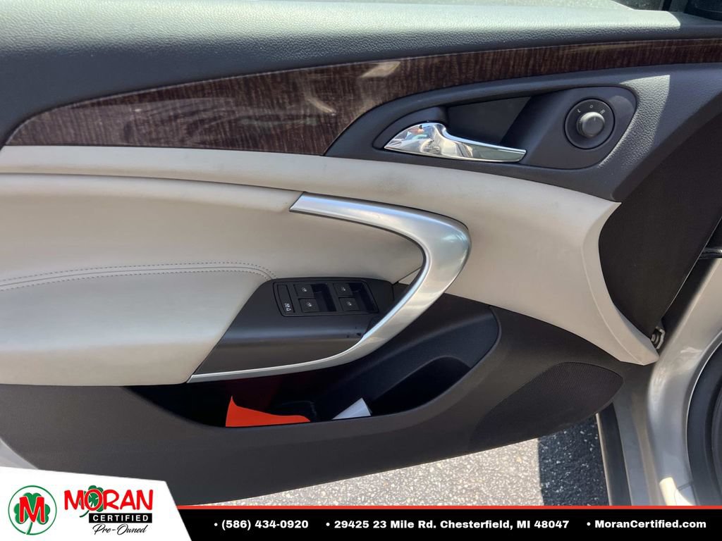 Used 2012 Buick Regal Leather FWD image 14