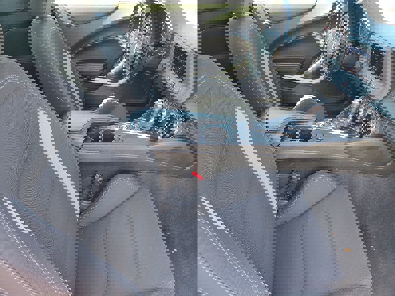 Used 2023 Chevrolet Camaro LT RWD image 13