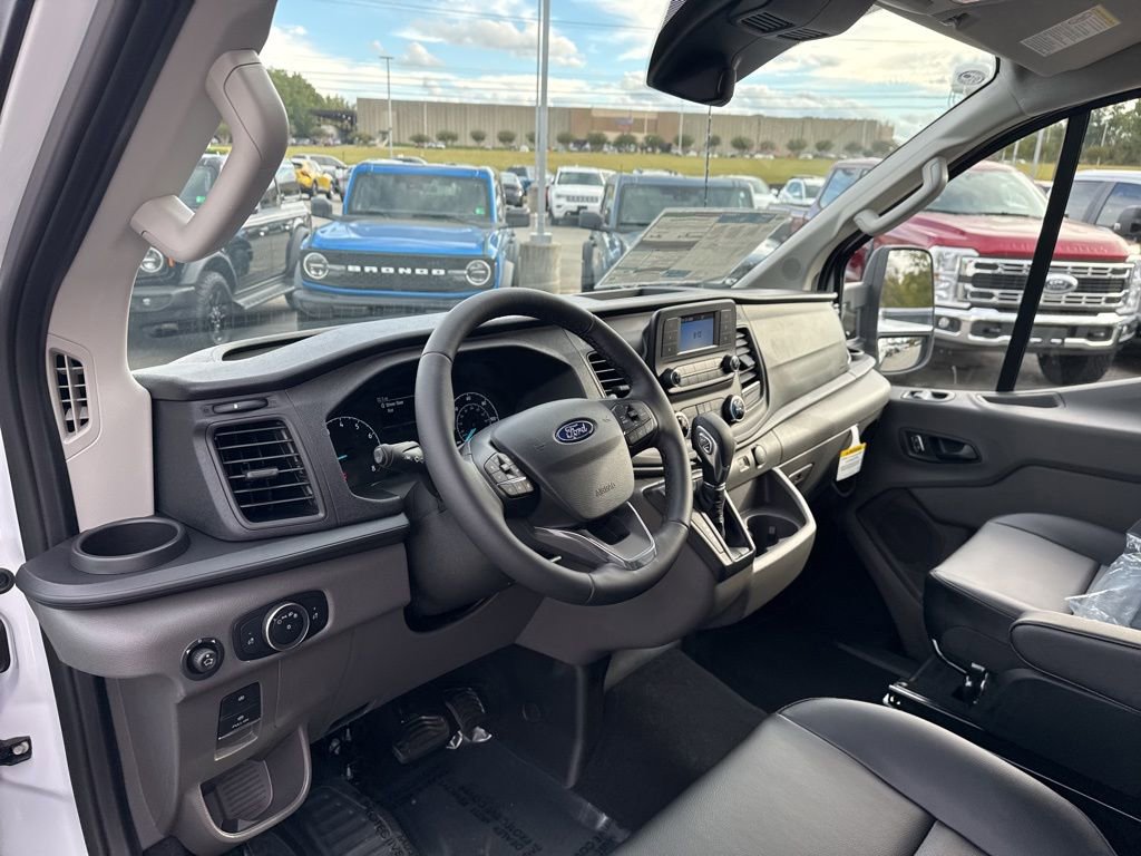 New 2025 Ford Transit 150 Low Roof image 11