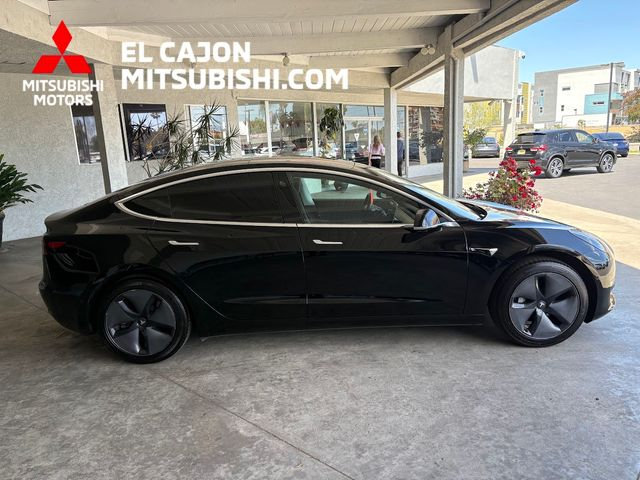 Used 2019 Tesla Model 3 Standard Range Plus RWD image 2