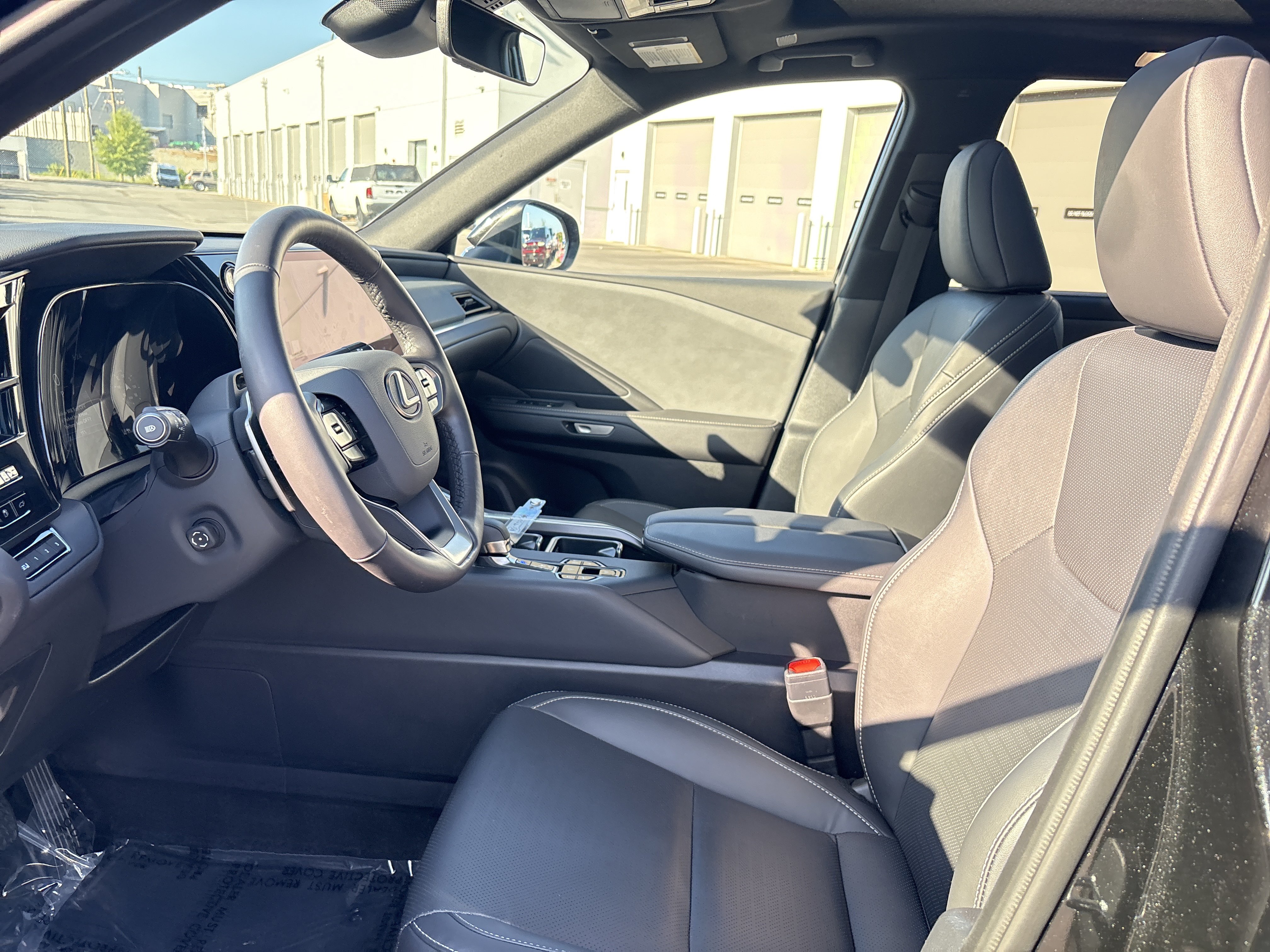 Used 2026 Lexus TX 350 AWD w/ Technology Package image 17