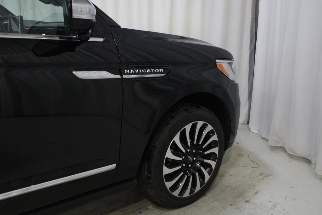 Certified 2023 Lincoln Navigator Black Label AWD/4WD image 29