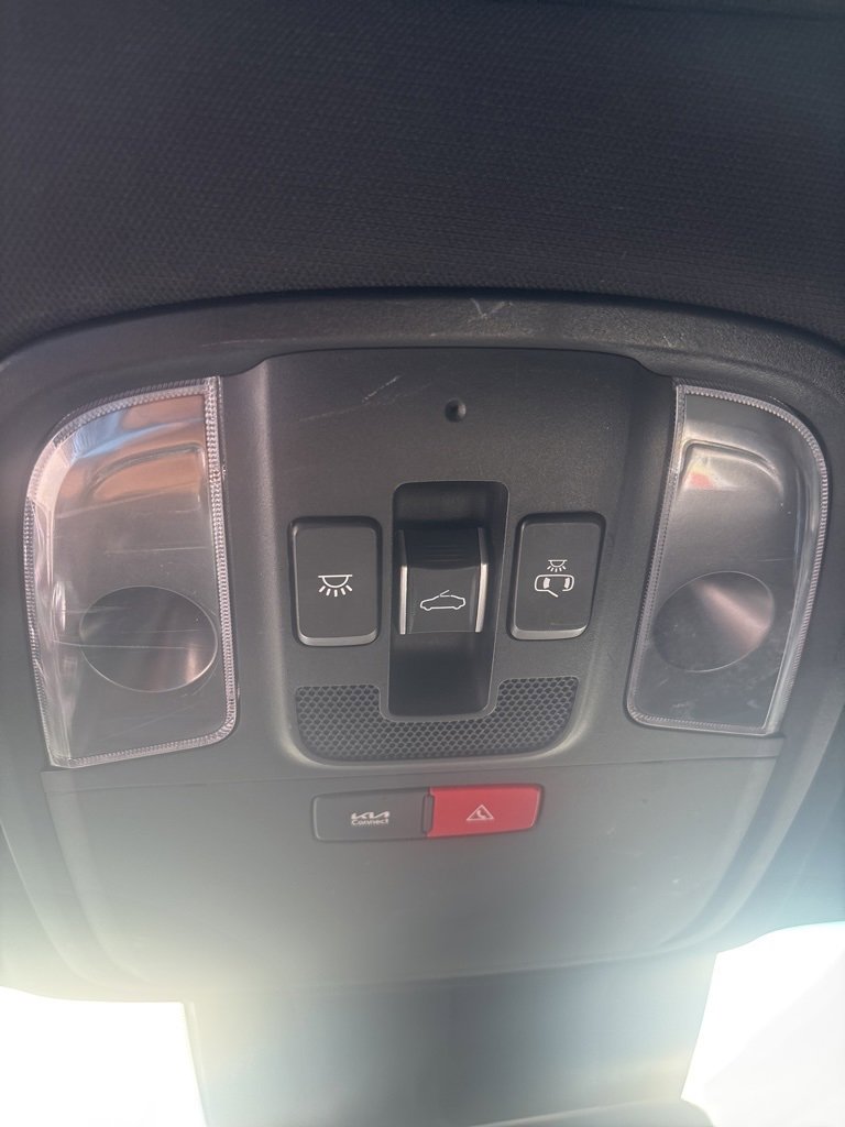 Used 2023 Kia Stinger GT-Line w/ Sun & Sound Package image 23