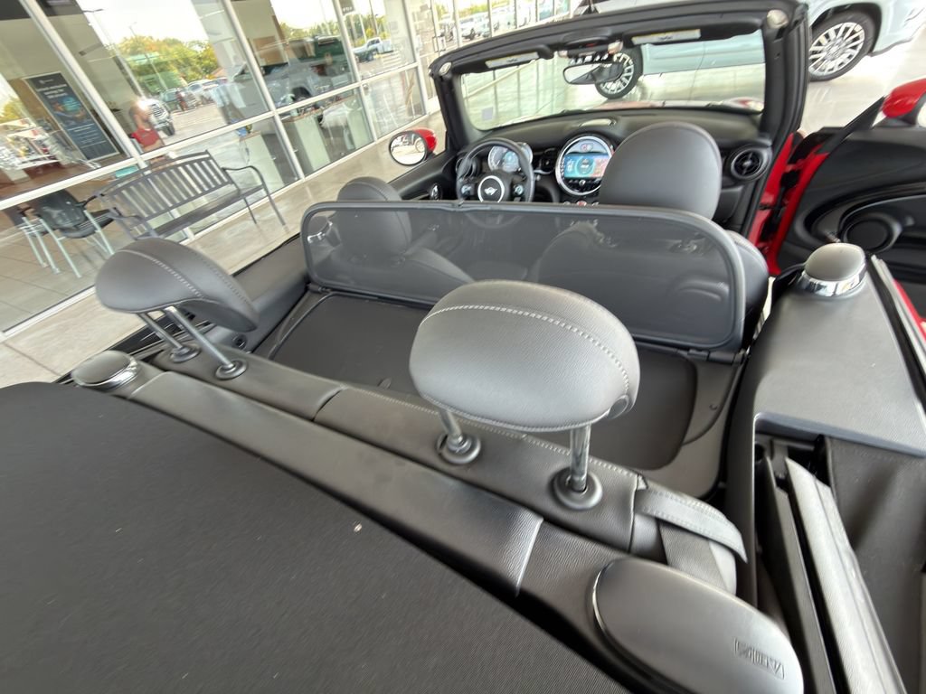 Used 2024 MINI Cooper S FWD image 18