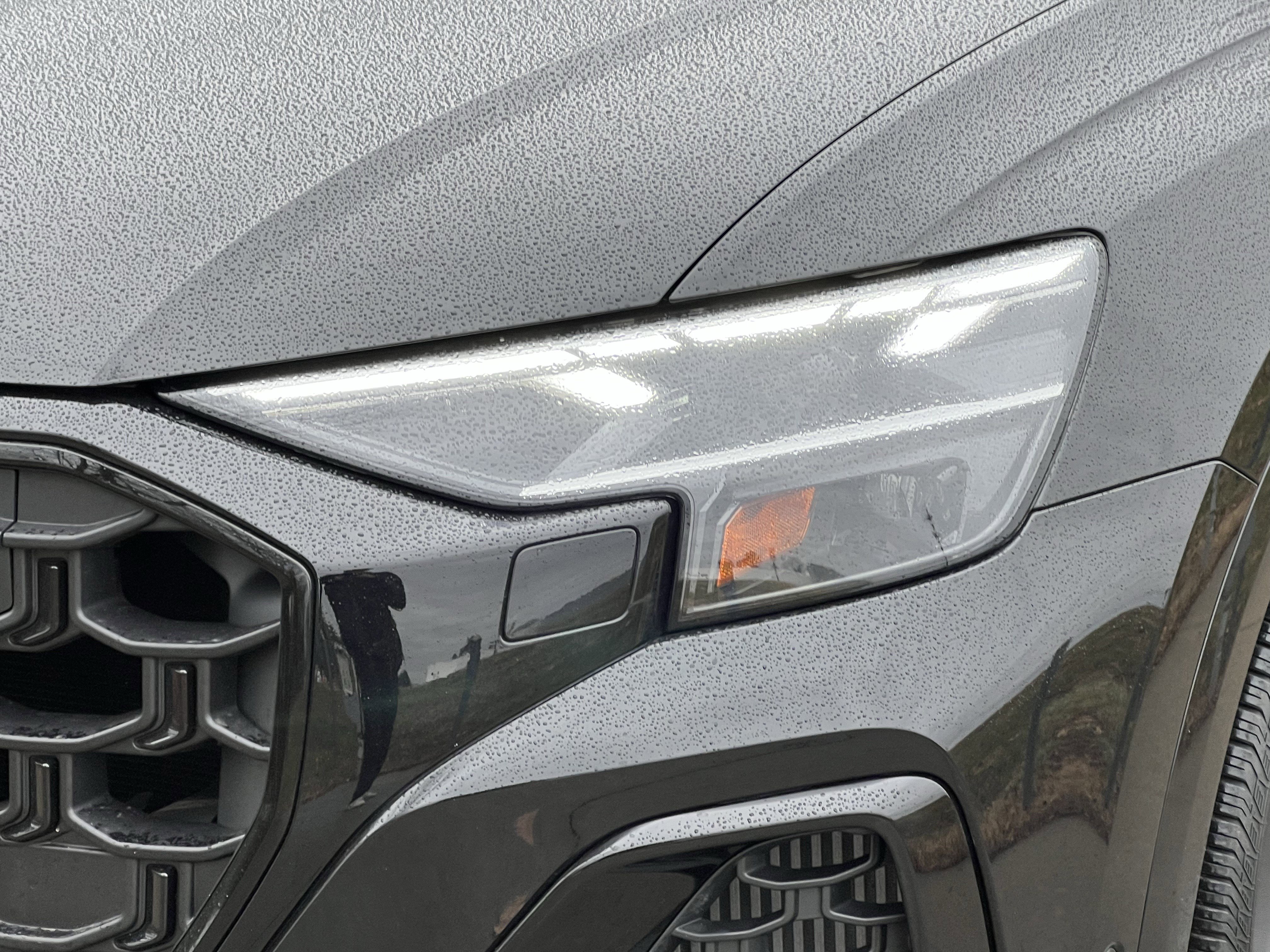 Used 2025 Audi Q8 Premium Plus image 7