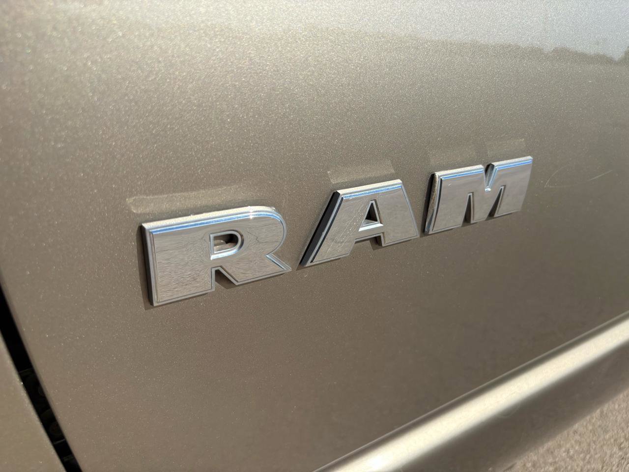 Used 2008 Dodge Ram 1500 Truck ST RWD image 9