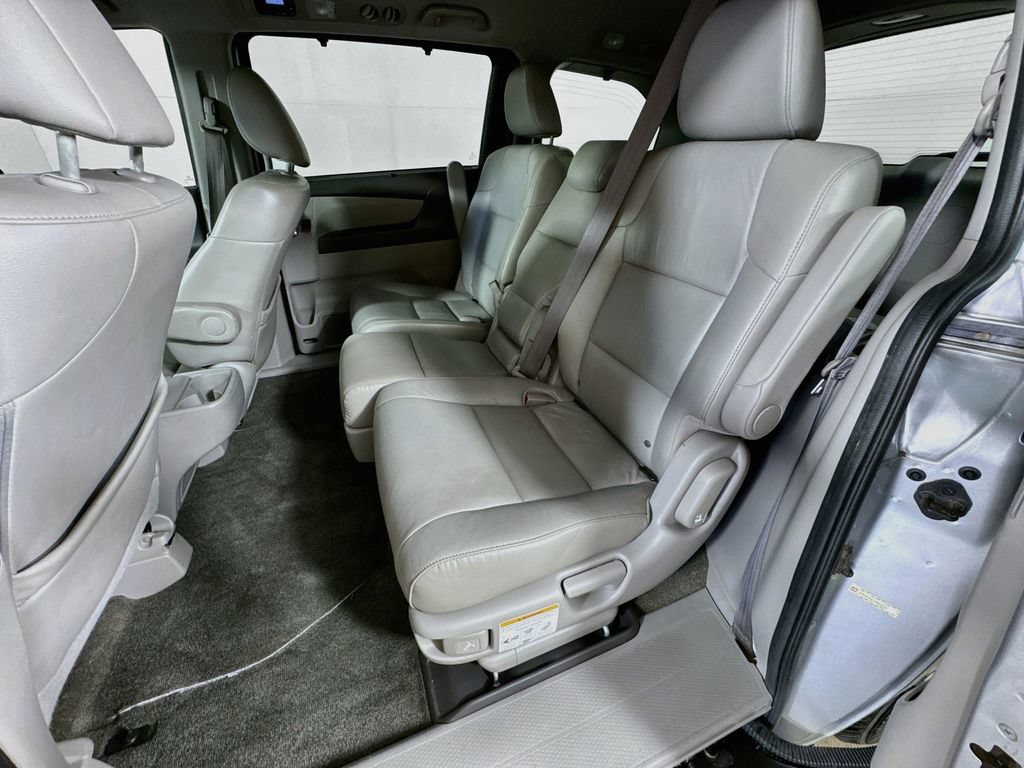 Used 2014 Honda Odyssey EX-L image 31