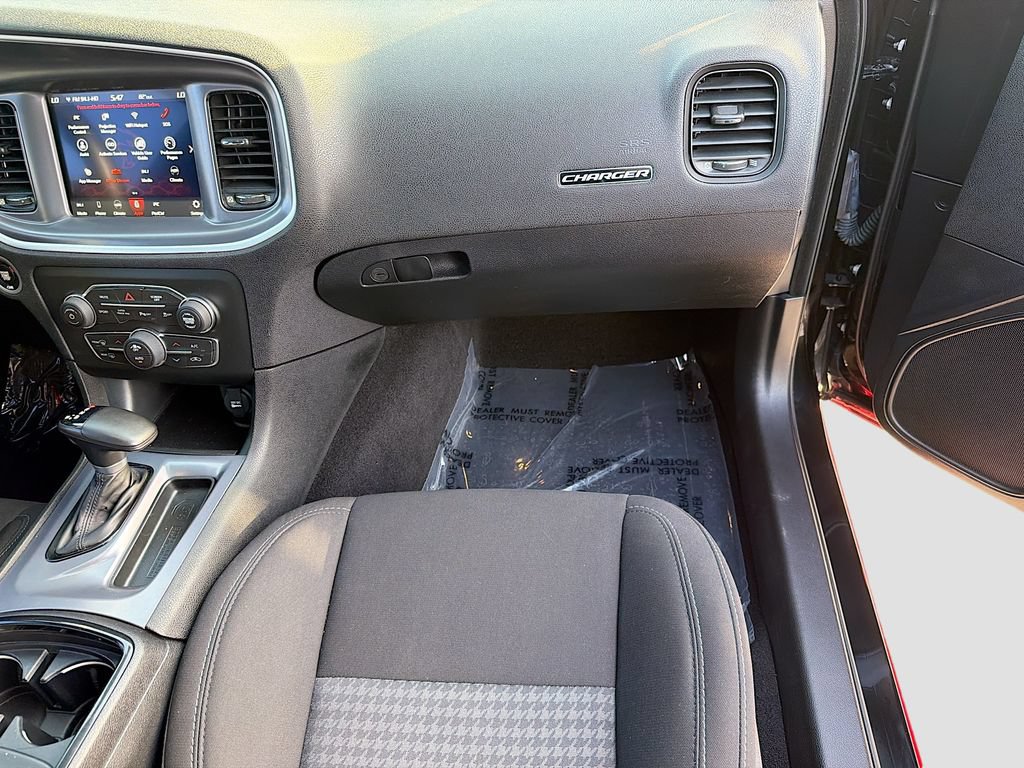 Used 2020 Dodge Charger R/T w/ Blacktop Package RWD image 16