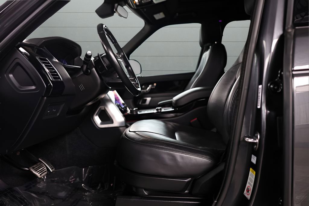 Used 2021 Land Rover Range Rover P525 Westminster Edition image 29