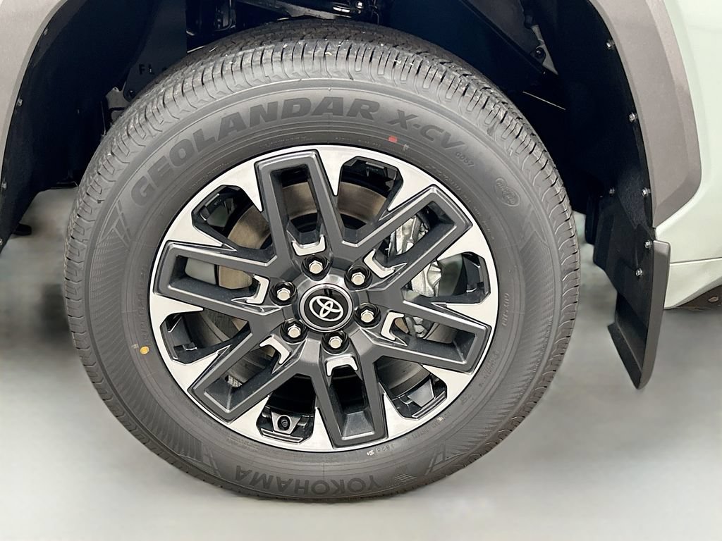 New 2026 Toyota Tundra Limited AWD/4WD image 9