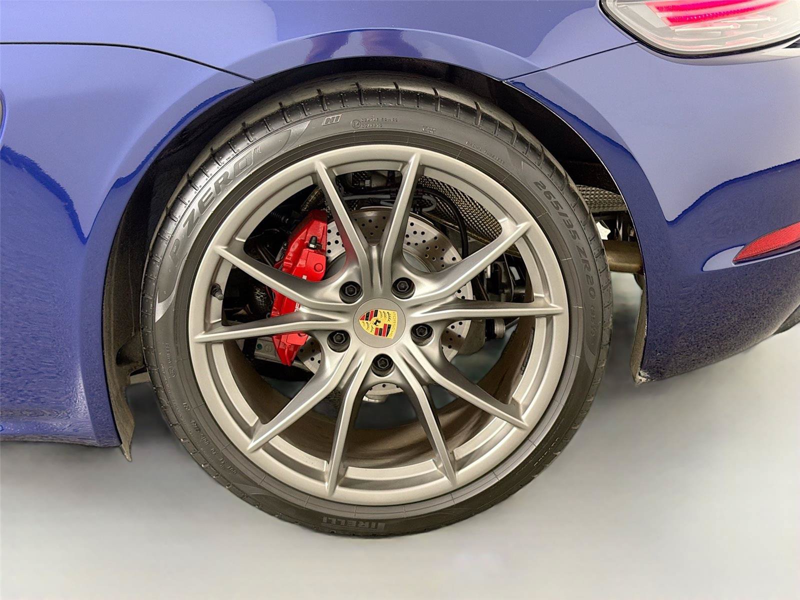 Certified 2025 Porsche 718 Boxster S RWD image 12