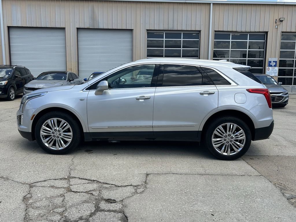 Used 2018 Cadillac XT5 Premium Luxury FWD image 8