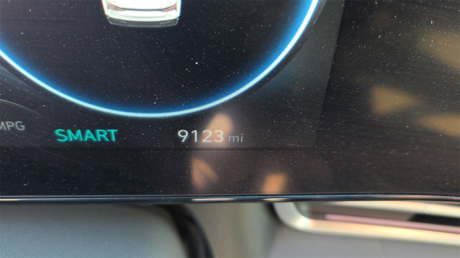 Used 2024 Hyundai Elantra SEL w/ Convenience Package image 12