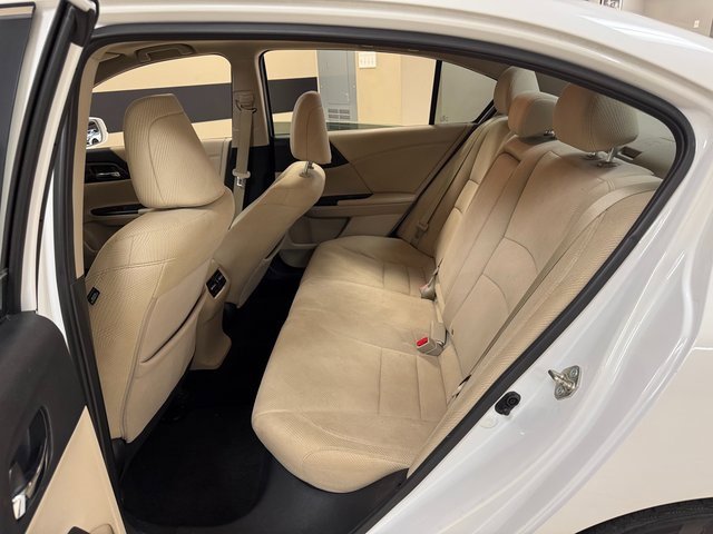 Used 2017 Honda Accord EX image 20