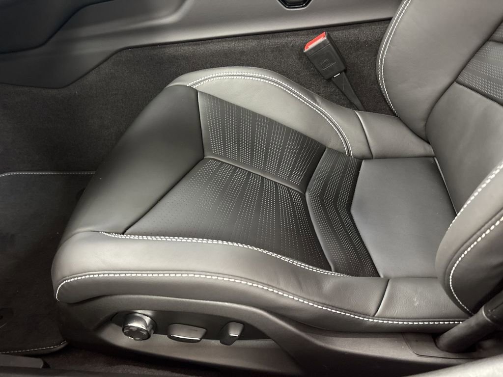 New 2026 Chevrolet Corvette Stingray Preferred Conv w/ 2LT image 13