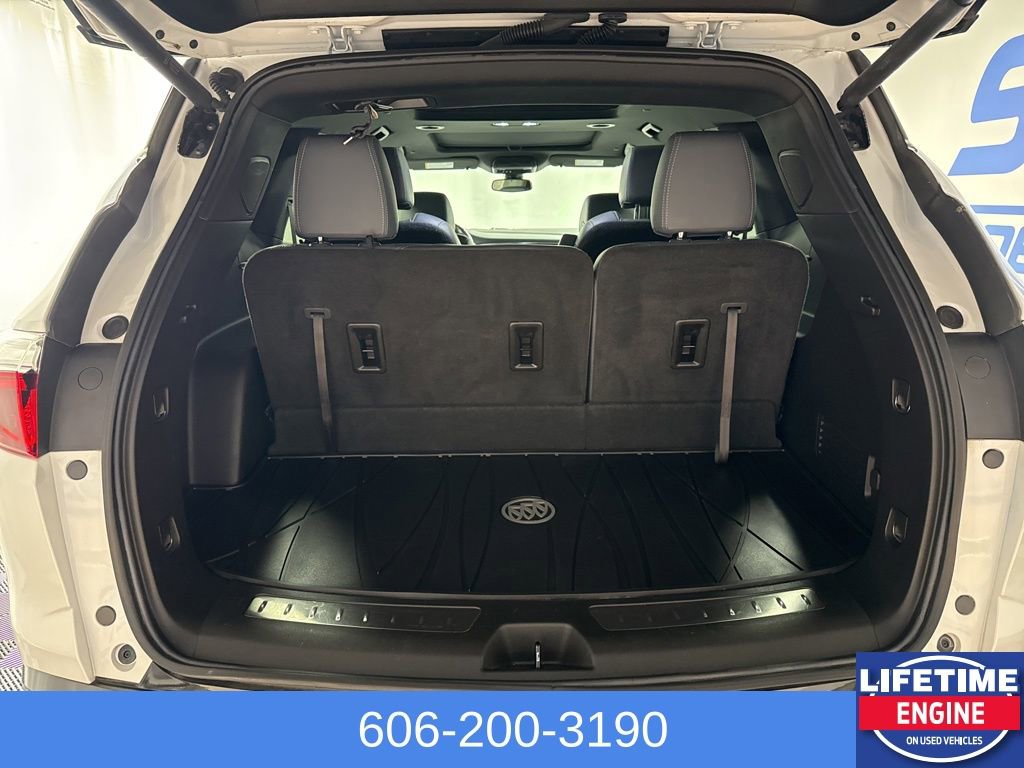 Used 2023 Buick Enclave Essence w/ Experience Buick Package image 8