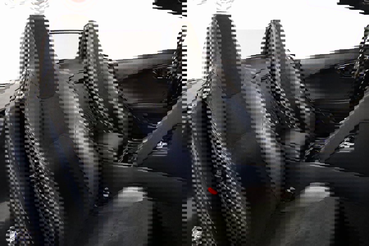 Used 2021 Jaguar F-TYPE R-Dynamic image 63