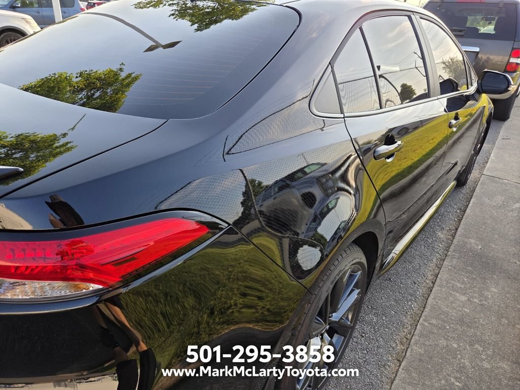 Used 2026 Toyota Corolla SE FWD image 9