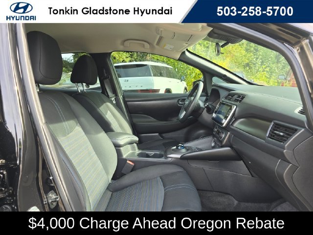 Used 2025 Nissan Leaf S FWD image 10