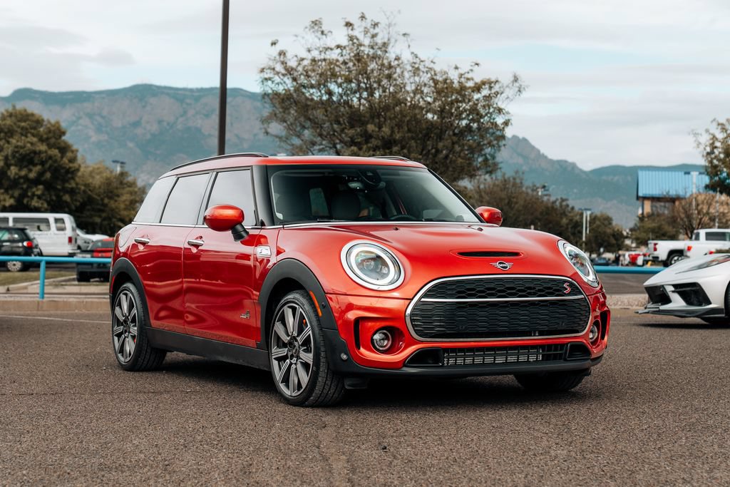 Used 2023 MINI Cooper Clubman S AWD/4WD image 1