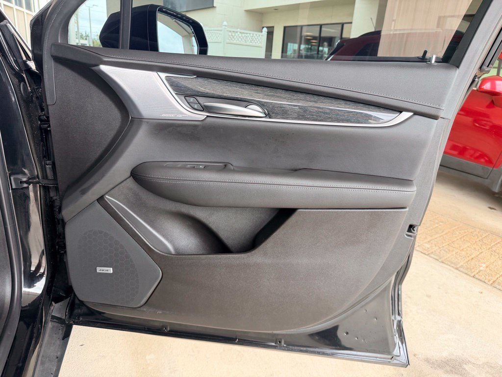 Used 2023 Cadillac XT5 Premium Luxury FWD image 38