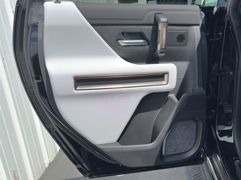 New 2025 GMC Hummer EV 3X AWD/4WD image 34