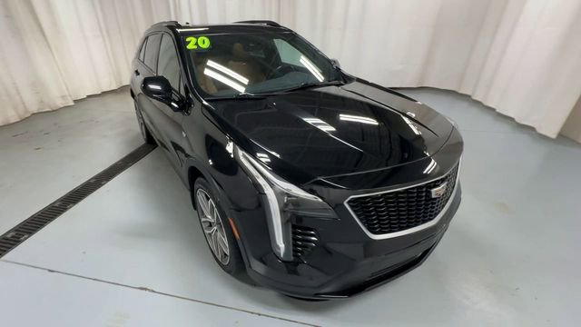 Used 2020 Cadillac XT4 Sport image 2