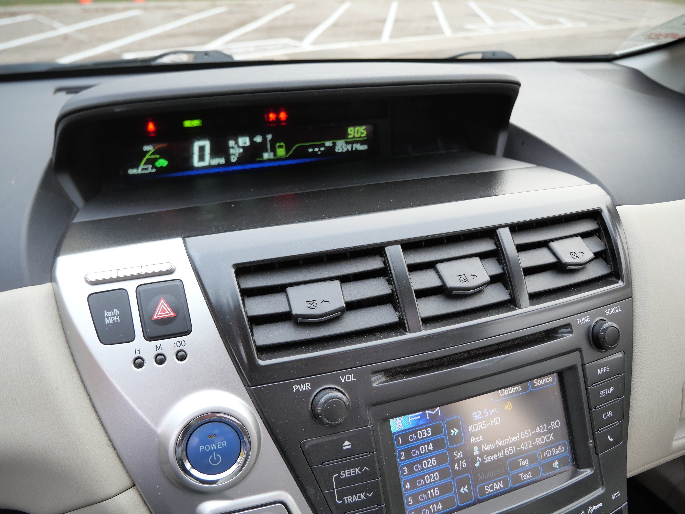 Used 2014 Toyota Prius V Three FWD image 21