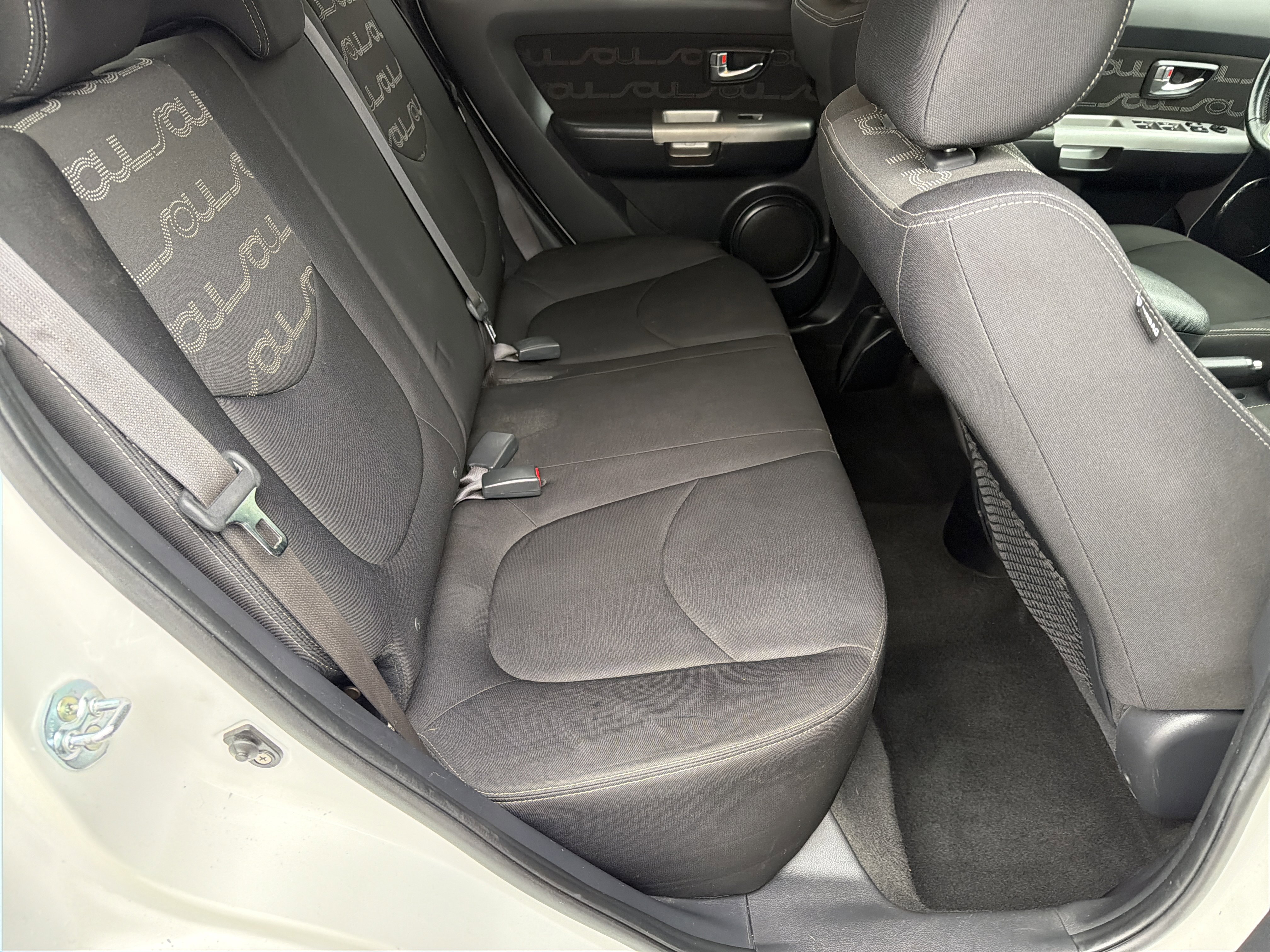 Used 2012 Kia Soul + image 15