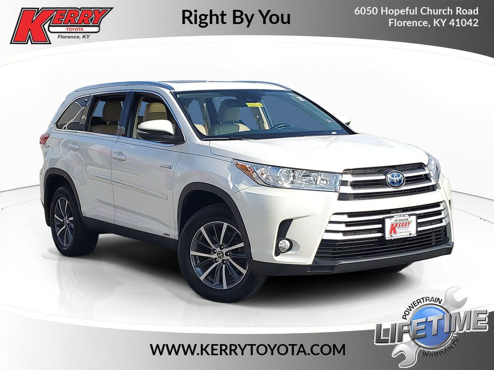 Used 2019 Toyota Highlander XLE AWD/4WD image 1