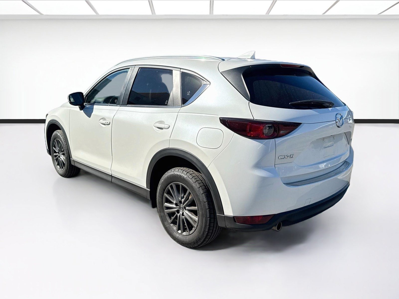 Used 2020 MAZDA CX-5 Touring FWD image 6