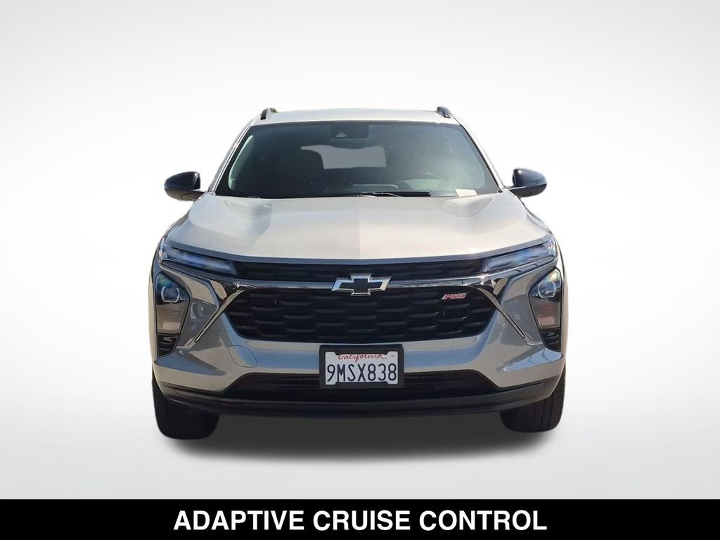 Used 2024 Chevrolet Trax RS w/ Driver Confidence Package FWD image 4