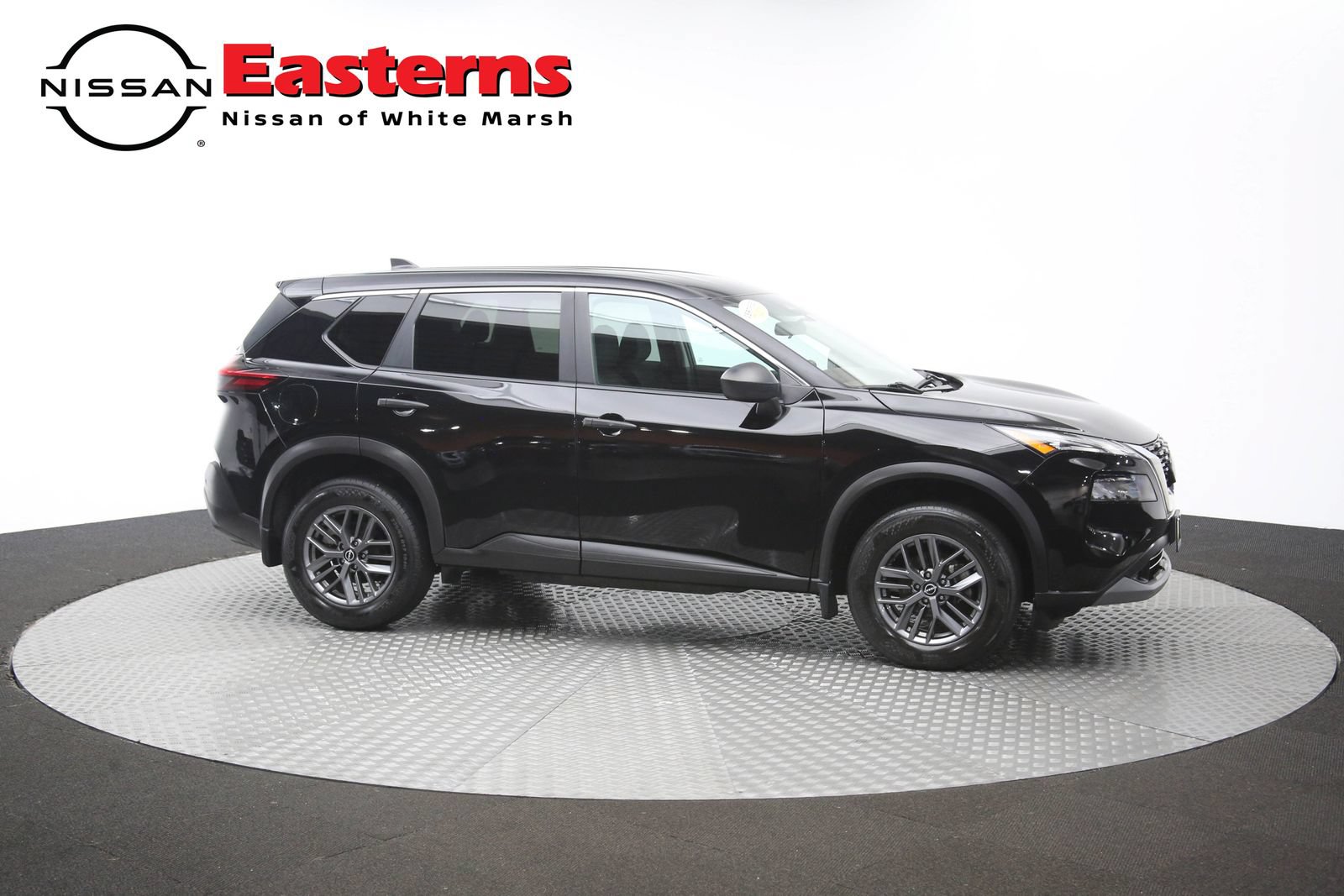 Used 2023 Nissan Rogue S AWD/4WD image 43