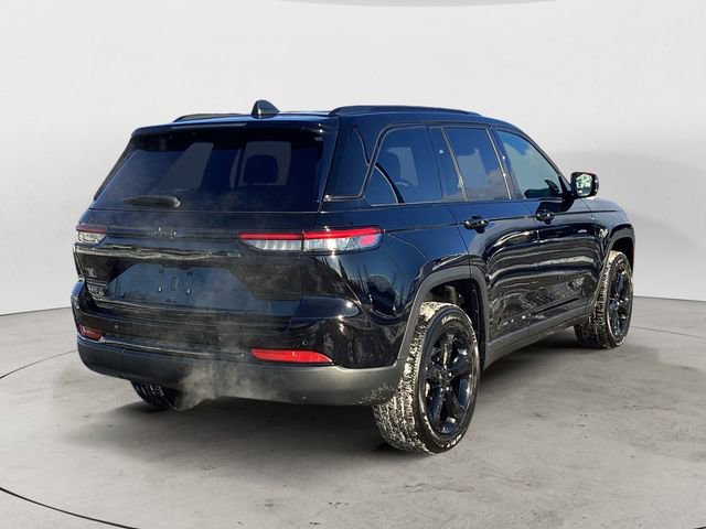 Certified 2023 Jeep Grand Cherokee Altitude image 5