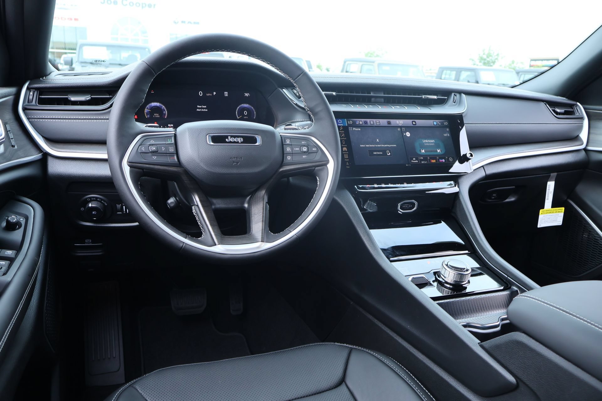 New 2026 Jeep Grand Cherokee L Limited AWD/4WD image 2